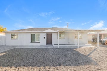 5611 N 32nd Dr Phoenix, AZ 85017